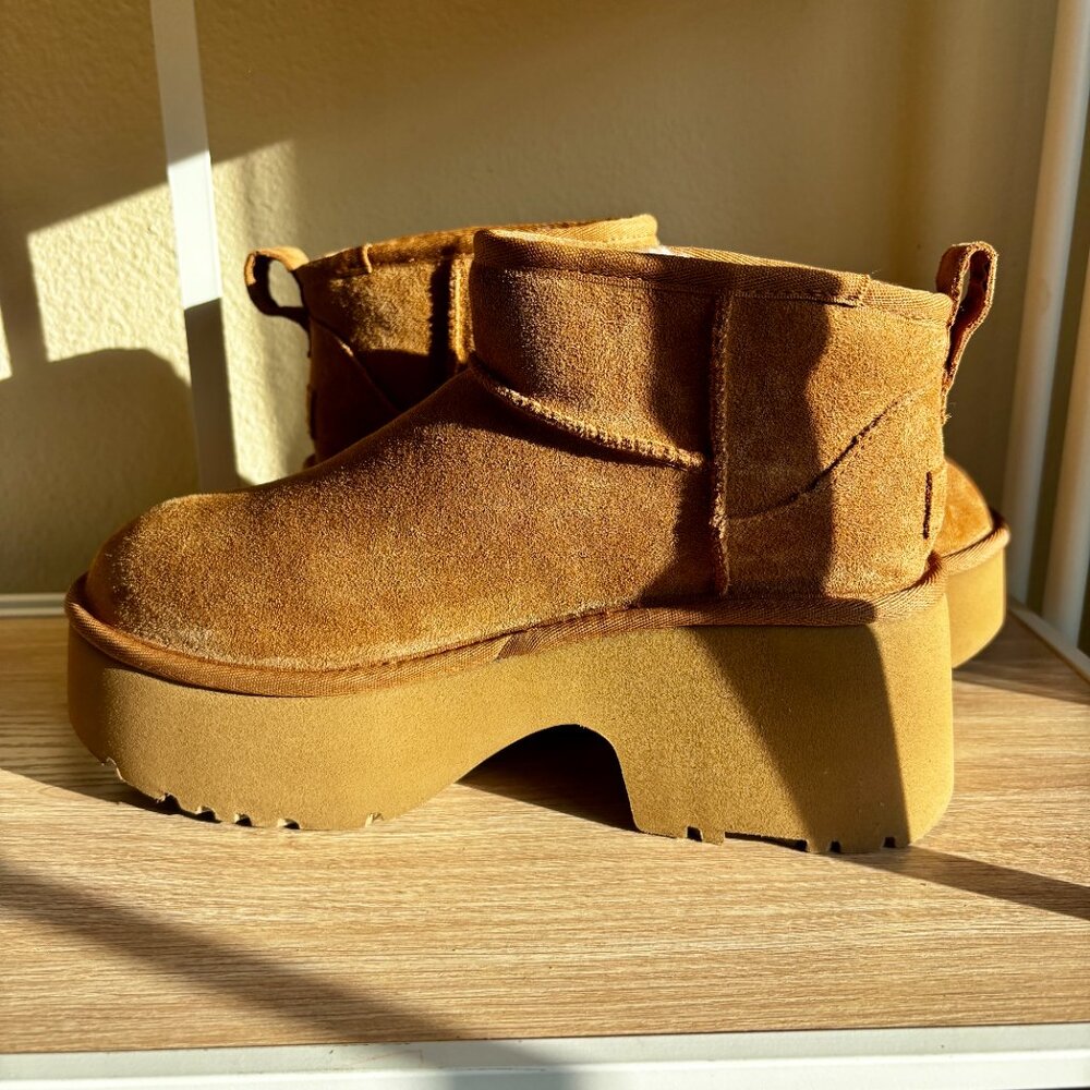 UGG Classic Ultra Mini Platform Boots Chestnut Size 9 NEW